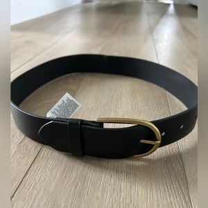 Old navy belt